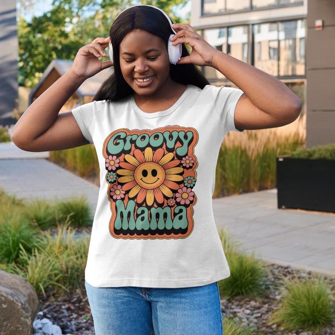 Groovy Mama T-Shirt Design: 70s Retro Flower Power PNG (Digital Download)